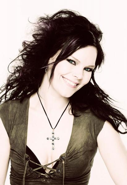 Annette Olzon,la nouvelle chanteuse du groupe Nightwish